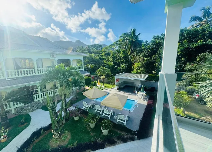 Apartment Palm Self Catering Anse aux Pins
